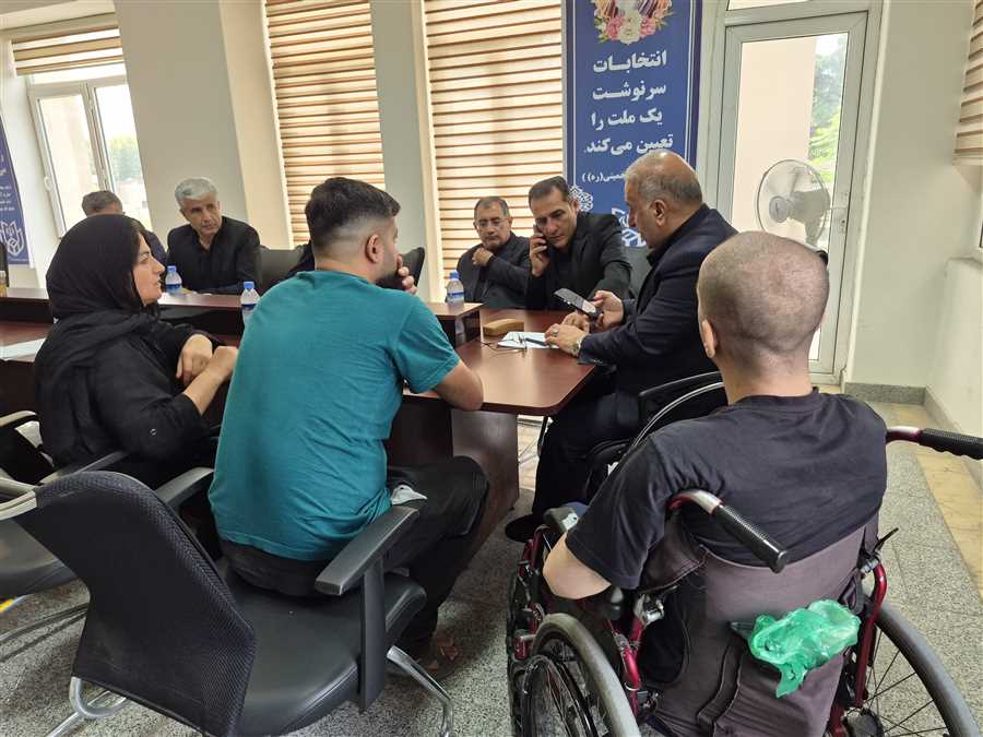 اینجا هیچ‌کس دست خالی برنمی‌گردد